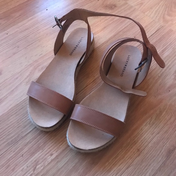 Lucky Brand Sandals - Picture 3 of 6